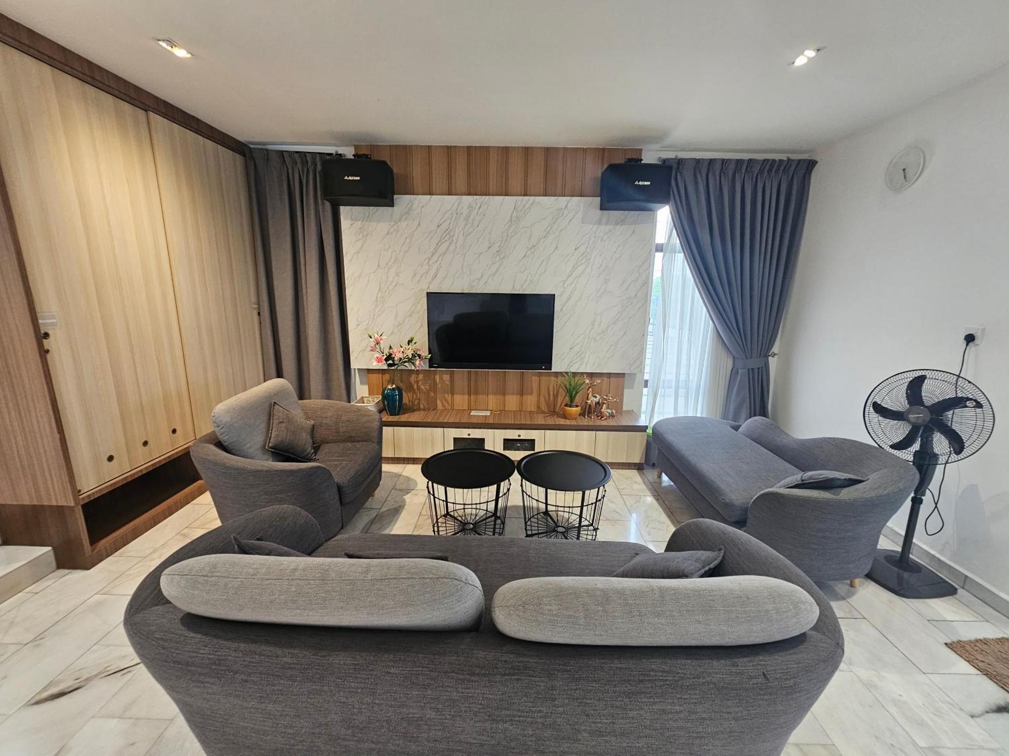 Melody Whole Or Suite Room Muar Eksteriør billede