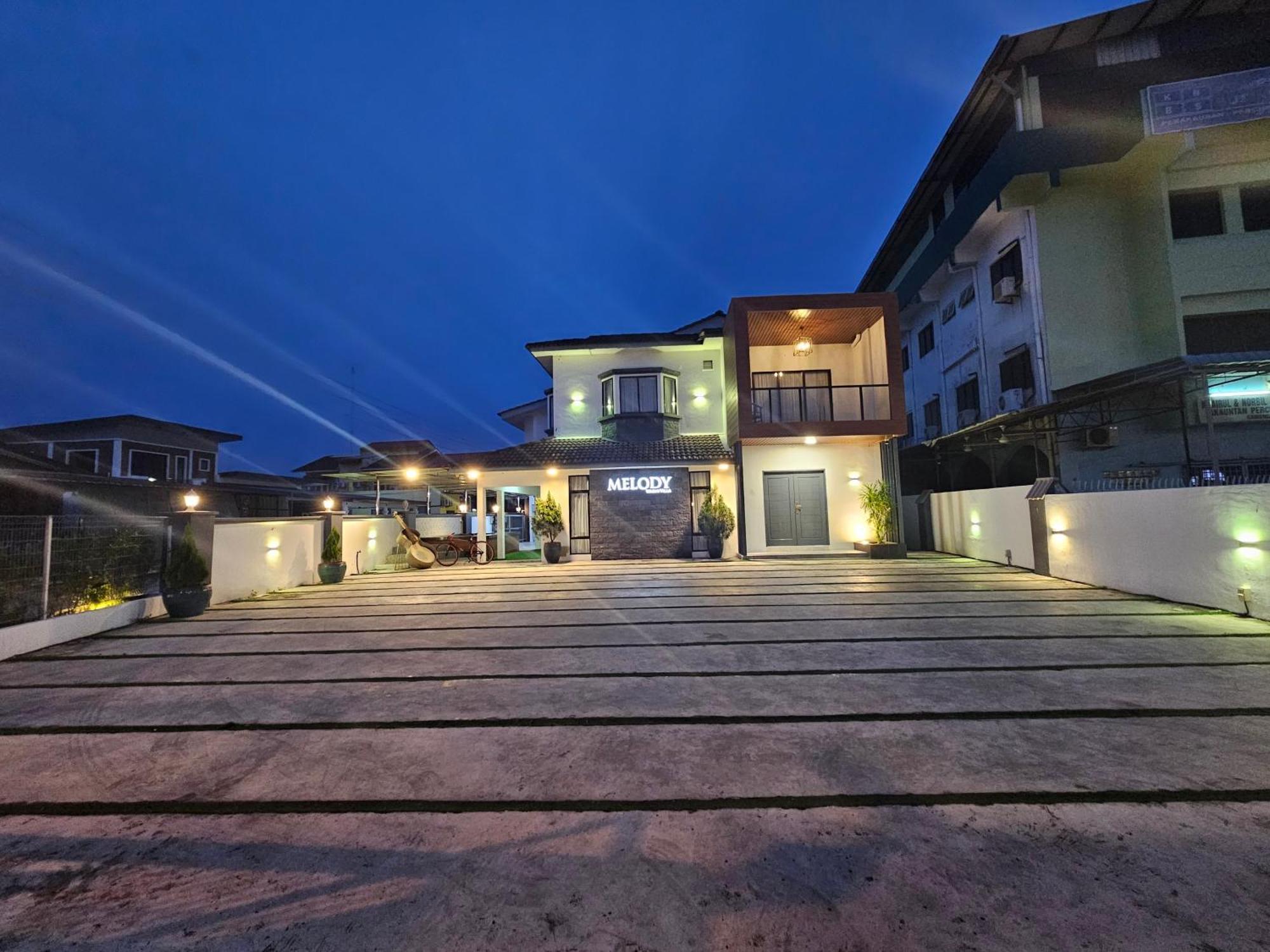 Melody Whole Or Suite Room Muar Eksteriør billede