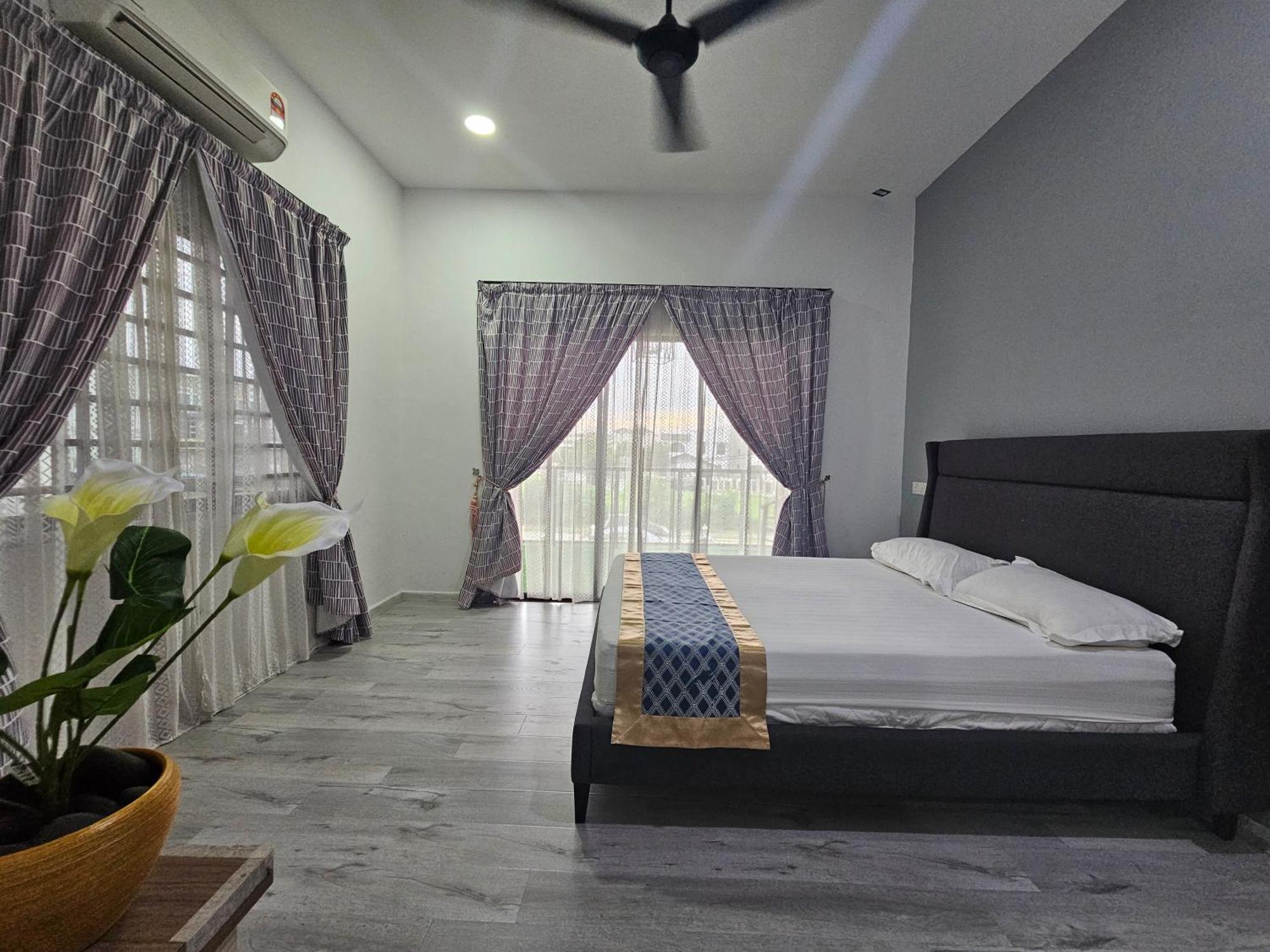 Melody Whole Or Suite Room Muar Eksteriør billede