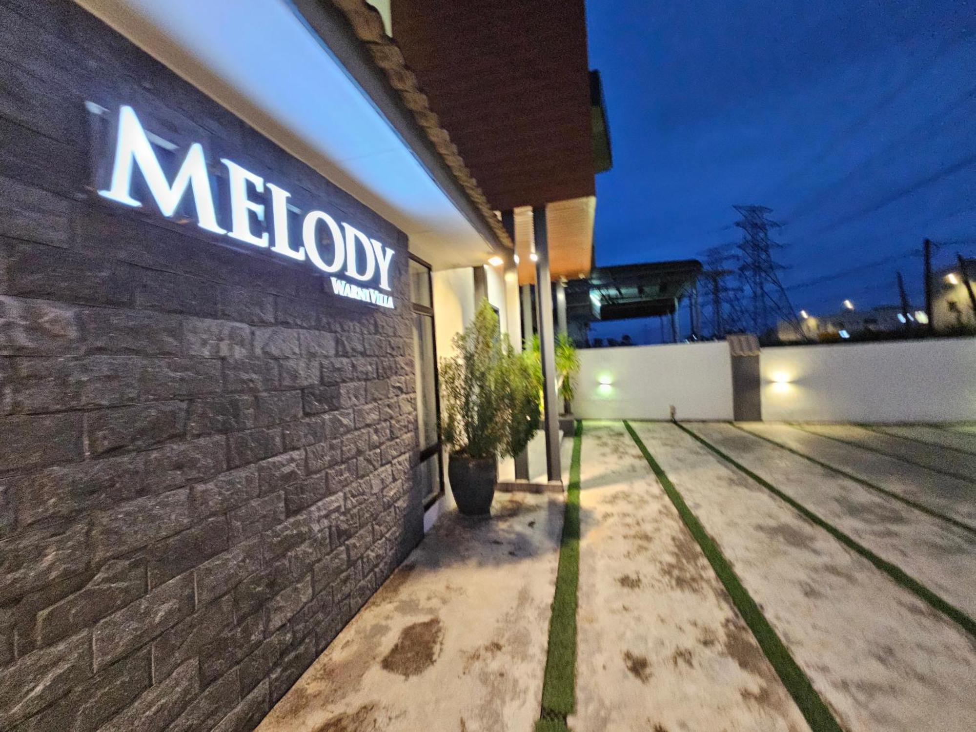 Melody Whole Or Suite Room Muar Eksteriør billede
