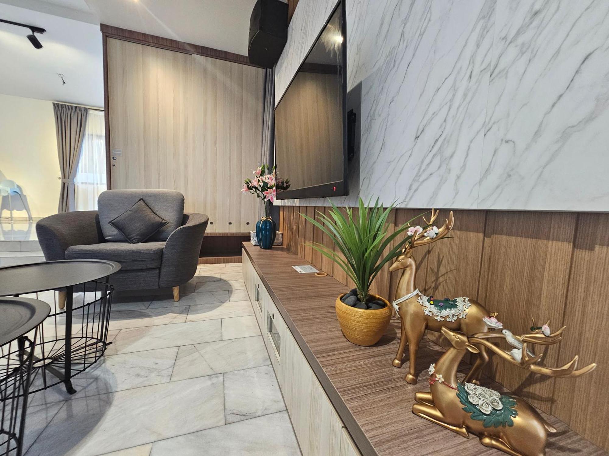 Melody Whole Or Suite Room Muar Eksteriør billede