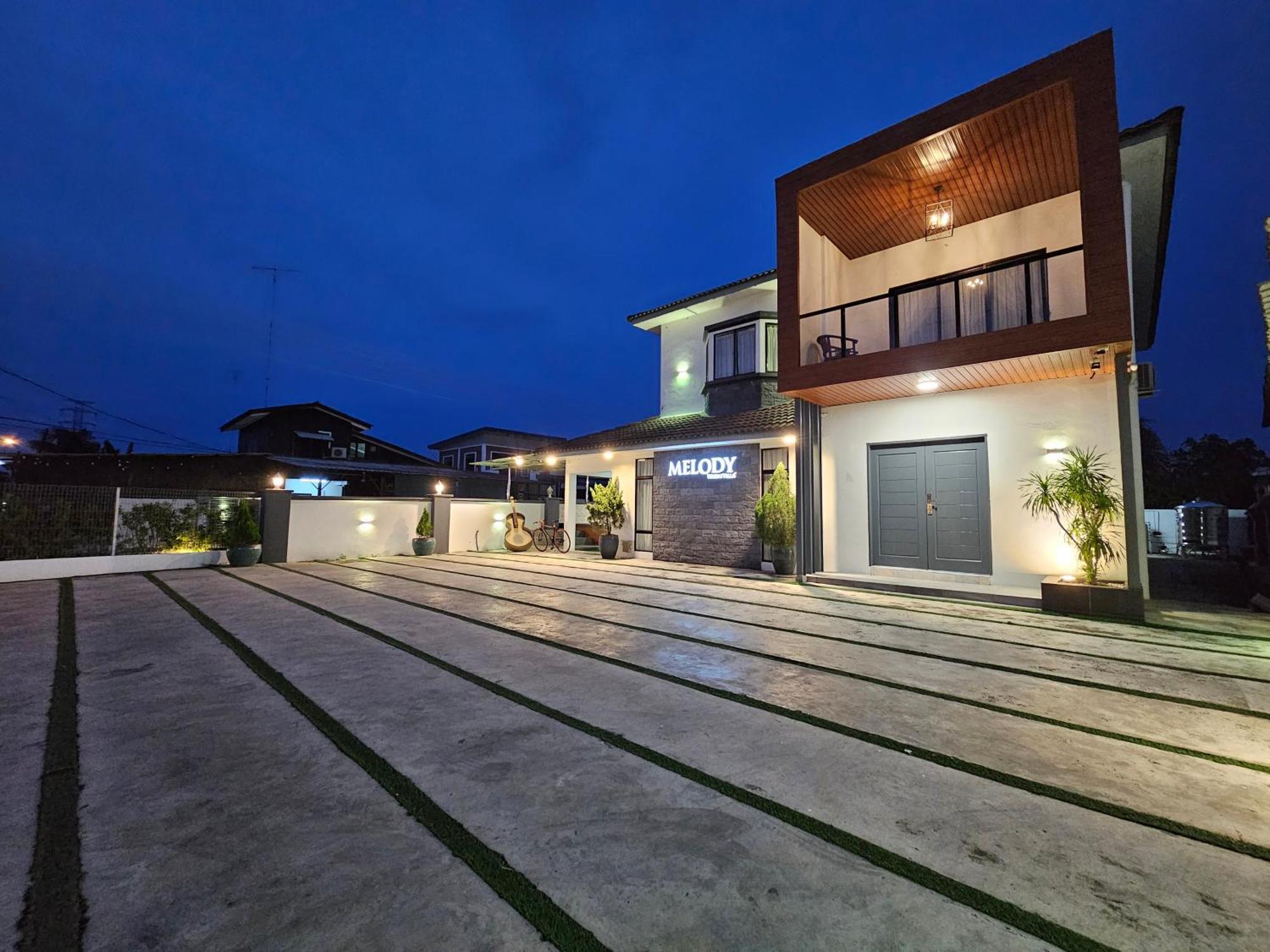 Melody Whole Or Suite Room Muar Eksteriør billede